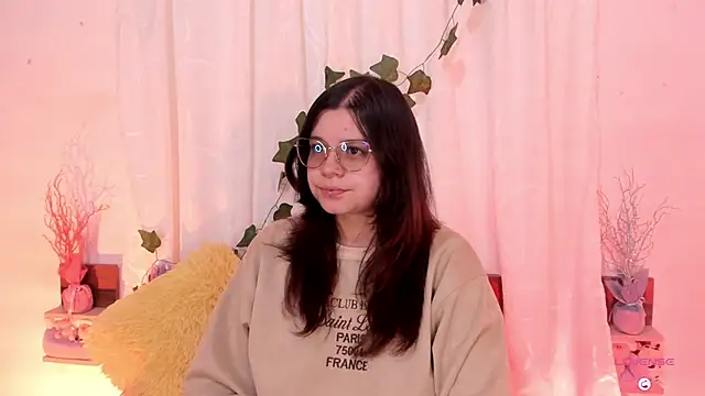 Snapshot of Mey_moon chatting on 02/28/25, 06:09 Mey moon online show from 02/28/25, 06:09