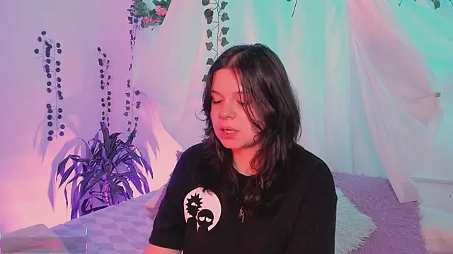 Mey moon online show from 12/22/25, 03:03