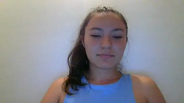 Snapshot of _andygirl chatting on 01/14/25, 04:04  andygirl online show from 01/14/25, 04:04