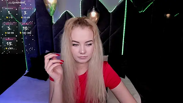 StephanieSweety online show from 01/13/26, 05:29