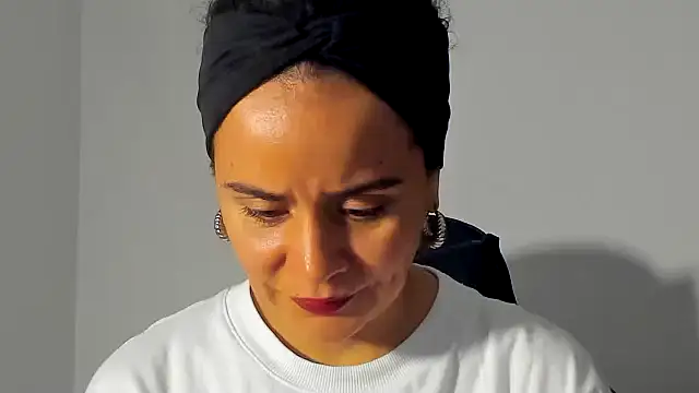 Snapshot of Sami_Hotie1 chatting on 11/09/25, 08:51 Sami Hotie1 online show from 11/09/25, 08:51