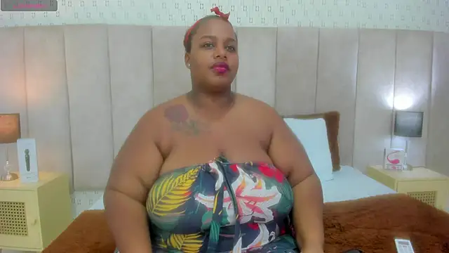 Snapshot of KiaraBrownn chatting on 02/12/25, 11:40 KiaraBrownn online show from 02/12/25, 11:40