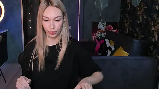 Blckmirrorr online show from 10/25/25, 08:00