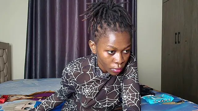 queen heather online show from 01/20/25, 08:30