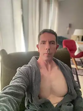 Exhibsexe online show from 05/12/26, 01:41