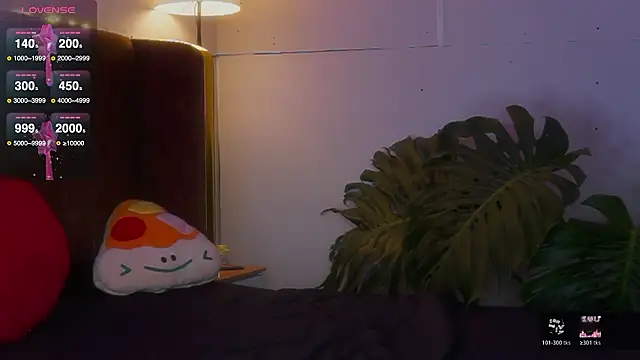 laybunny1 online show from 02/17/26, 05:52