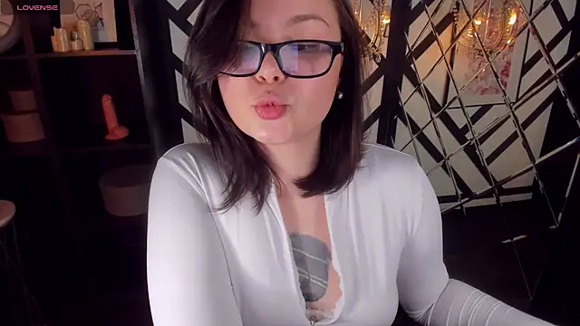 Mayayammy online show from 02/10/25, 05:09