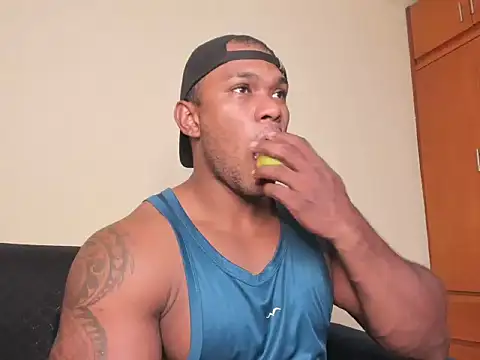 Tyler Waka01 online show from 03/25/26, 09:43