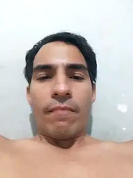 Snapshot of manuel202332 chatting on 05/31/26, 10:00 manuel202332 online show from 05/31/26, 10:00