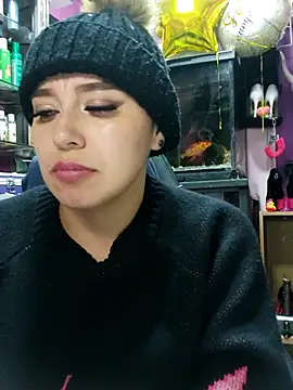 Snapshot of TamySweetness chatting on 03/19/25, 12:48 TamySweetness online show from 03/19/25, 12:48