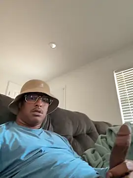 cumwithus1903 online show from 03/07/25, 05:38