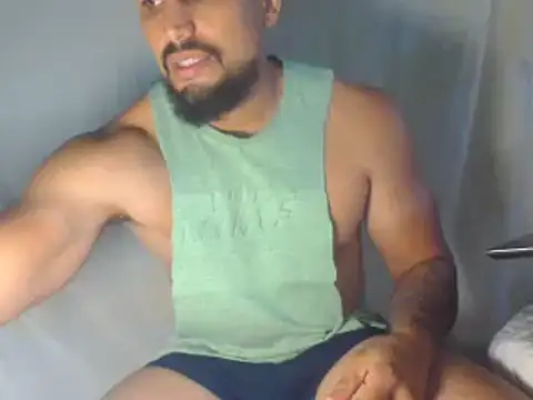 Snapshot of sebasx412 chatting on 01/22/25, 08:49 sebasx412 online show from 01/22/25, 08:49