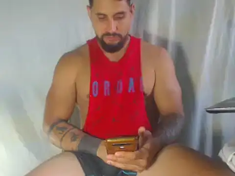 Snapshot of sebasx412 chatting on 09/09/25, 08:52 sebasx412 online show from 09/09/25, 08:52