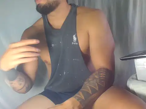 Snapshot of sebasx412 chatting on 12/01/25, 09:20 sebasx412 online show from 12/01/25, 09:20