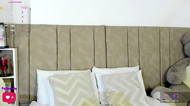 Isabellacharm online show from 02/23/25, 07:17