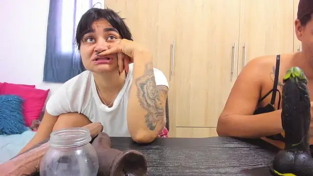 Snapshot of andreita_trujillos chatting on 10/31/25, 04:41 andreita trujillos online show from 10/31/25, 04:41