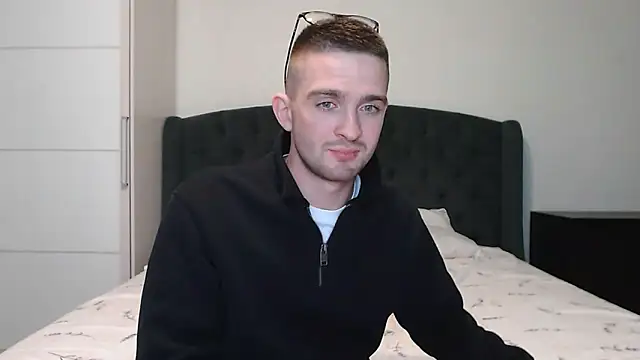 Marselle Laker online show from 03/08/25, 08:25