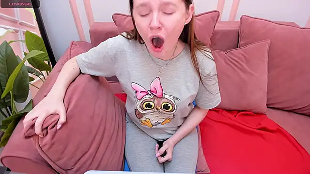 Snapshot of JannaVerdi_ chatting on 02/07/25, 01:01 JannaVerdi online show from 02/07/25, 01:01