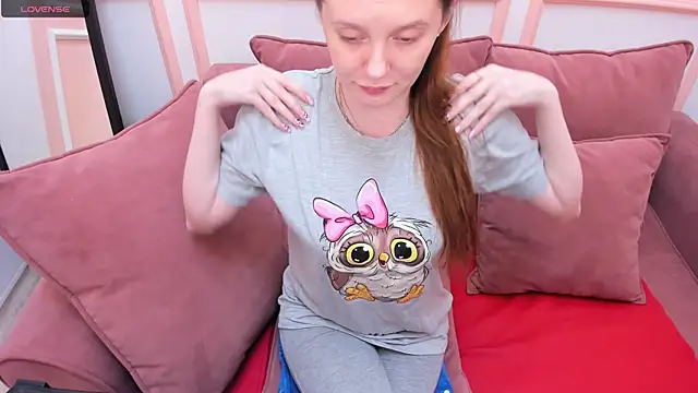 Snapshot of JannaVerdi_ chatting on 03/07/25, 06:35 JannaVerdi online show from 03/07/25, 06:35