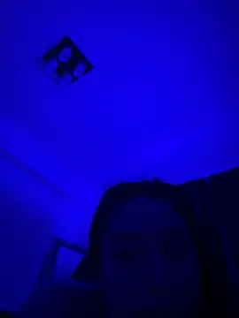 Snapshot of moniqque chatting on 03/04/26, 01:33 moniqque online show from 03/04/26, 01:33