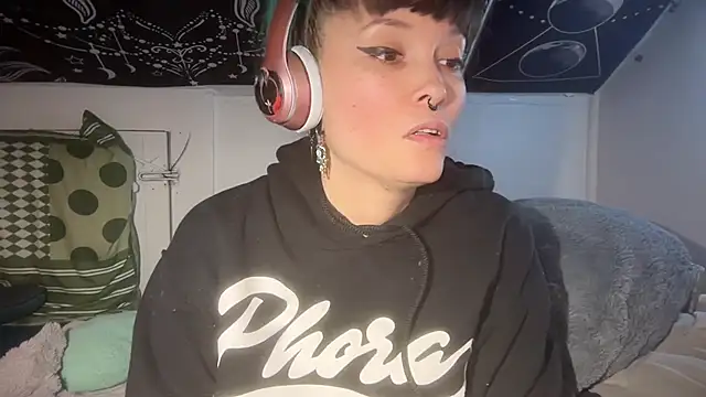 FRRANNKIE online show from 03/21/25, 03:46