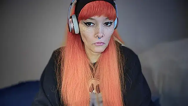 FRRANNKIE online show from 10/25/25, 04:46