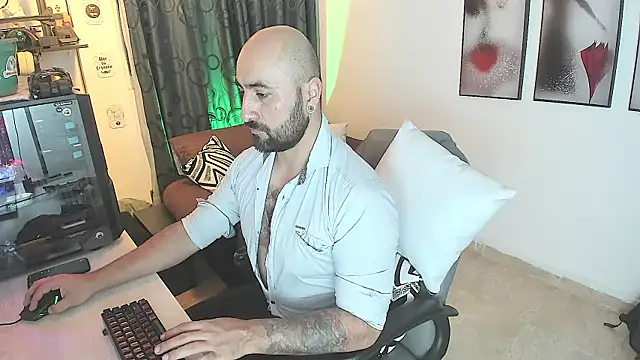 Leon 1234 online show from 01/13/25, 08:58