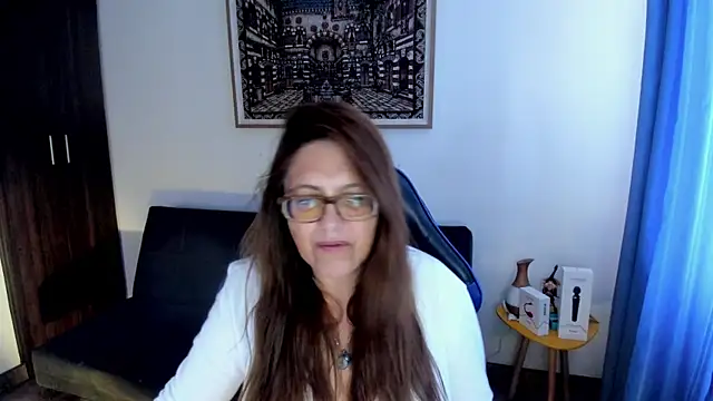 Snapshot of Ivette_Shaira chatting on 04/27/26, 11:52 Ivette Shaira online show from 04/27/26, 11:52