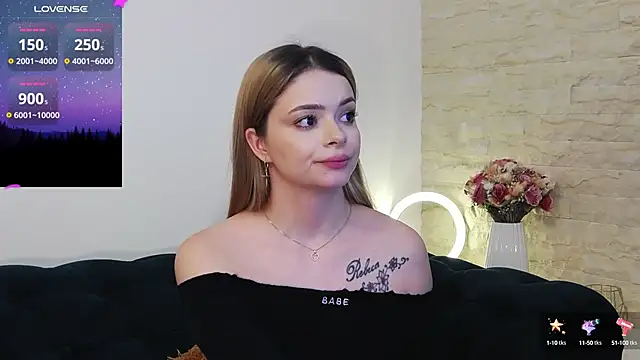 Kailynn Moenn online show from 12/10/24, 09:00