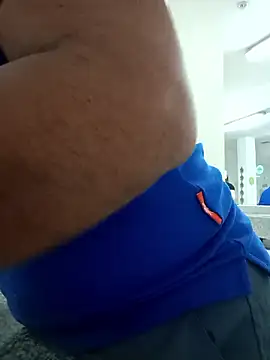 Snapshot of Morenitha-XXX chatting on 02/11/26, 06:35 Morenitha-XXX online show from 02/11/26, 06:35