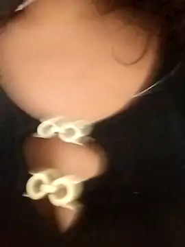 Snapshot of Morenitha-XXX chatting on 04/06/26, 11:44 Morenitha-XXX online show from 04/06/26, 11:44