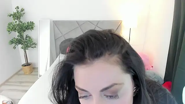 BlueEyesLexy online show from 04/07/26, 02:56