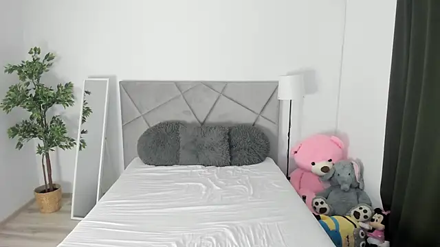 BlueEyesLexy online show from 06/13/26, 05:05