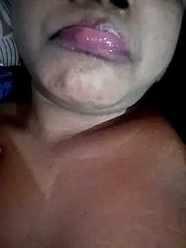 Hotlisa online show from 12/31/24, 04:14