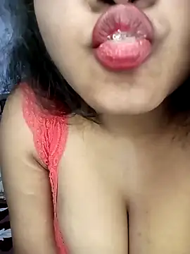 Hotlisa online show from 02/18/25, 03:31