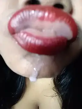 Hotlisa online show from 06/02/26, 04:53