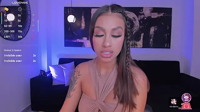 Snapshot of DannaCruz chatting on 01/30/25, 12:29 DannaCruz online show from 01/30/25, 12:29