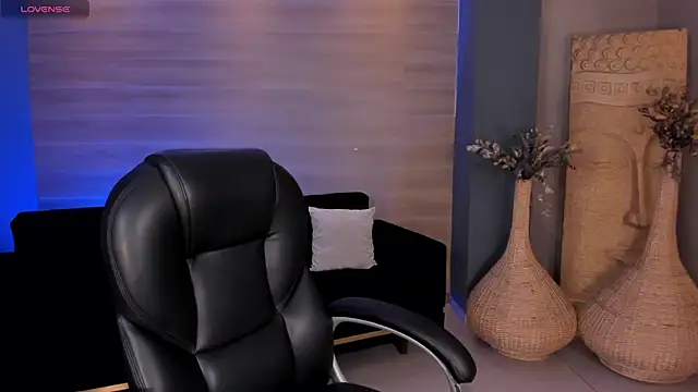 Snapshot of BiancaPierce chatting on 05/07/26, 11:59 BiancaPierce online show from 05/07/26, 11:59