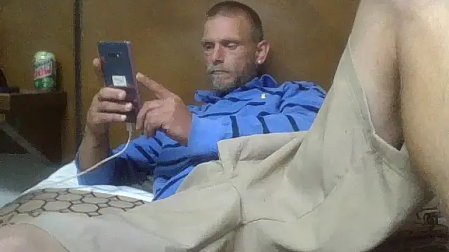 Snapshot of daddytim0 chatting on 04/25/26, 09:56 daddytim0 online show from 04/25/26, 09:56