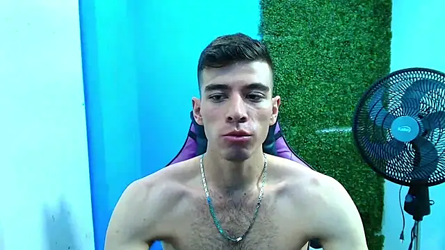 Snapshot of DEIBY_BABY chatting on 01/14/25, 11:58 DEIBY BABY online show from 01/14/25, 11:58