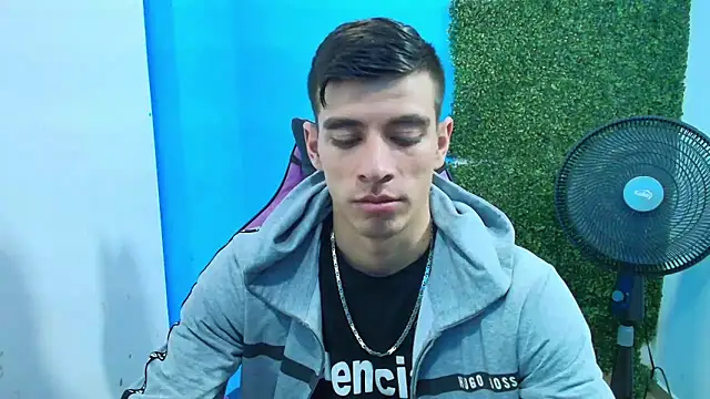 Snapshot of DEIBY_BABY chatting on 02/08/25, 03:52 DEIBY BABY online show from 02/08/25, 03:52