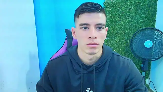 Snapshot of DEIBY_BABY chatting on 02/12/25, 07:35 DEIBY BABY online show from 02/12/25, 07:35