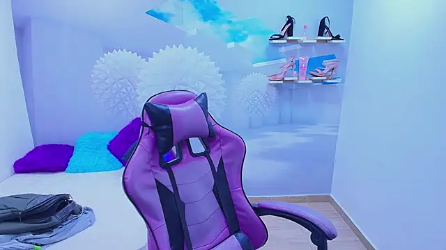 Snapshot of DEIBY_BABY chatting on 11/27/25, 11:07 DEIBY BABY online show from 11/27/25, 11:07