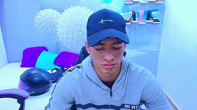 Snapshot of DEIBY_BABY chatting on 12/02/25, 10:49 DEIBY BABY online show from 12/02/25, 10:49