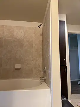 Natur4lBeautyb33 online show from 12/17/25, 05:41