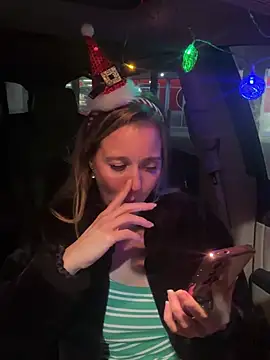 SkyelarSommer online show from 12/22/24, 04:17