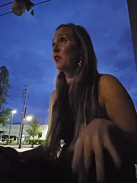 SkyelarSommer online show from 04/26/26, 12:19