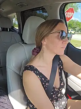 SkyelarSommer online show from 04/27/26, 02:15