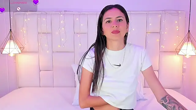 SarahSophia  online show from 01/20/25, 11:35