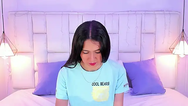 SarahSophia  online show from 02/06/25, 11:32